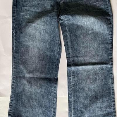 Brand New with Tags New York & Co West Side Boot Cut Jeans, Size 8 Petite