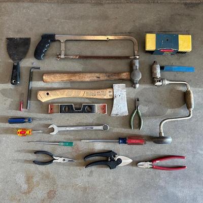 VARIOUS HAND TOOLS