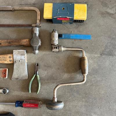 VARIOUS HAND TOOLS