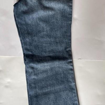 Brand New with Tags West Side Bootcut Jeans by New York & Company, Size 10 Petite