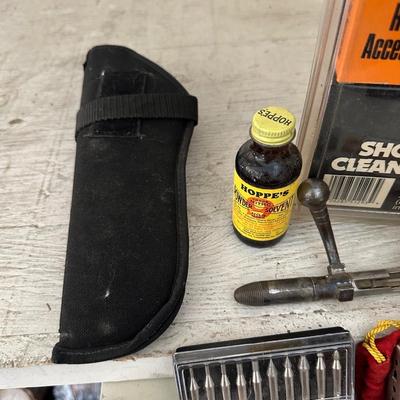 TARGET STAND, SHOTGUN CLEANING KIT, LEAD, PISTOL POWDER