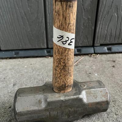 10 ? LB Sledgehammer