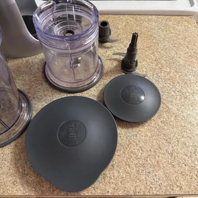 NINJA BLENDER AND A SODASTREAM