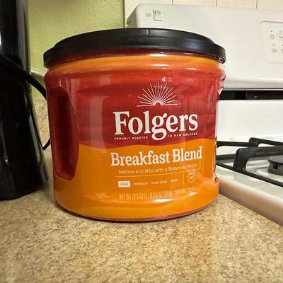 NEW COFFEE MAKER AND SEALED FOLGERS COFFEE