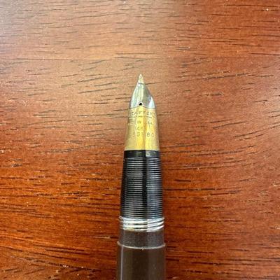 FOUNTAIN PENS AND 2 PENCILS (14K TIP ON ONE PEN)