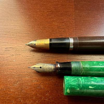 FOUNTAIN PENS AND 2 PENCILS (14K TIP ON ONE PEN)