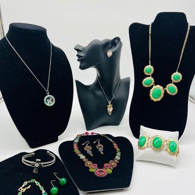 Ladies Jewelry Lot