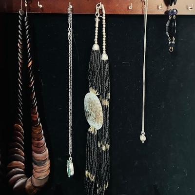 Ladies Jewelry Lot