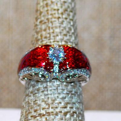 Size 7 Marked .925 Deep Red Inlays, Accents & Clear Main Stone Party Ring on a Silver Band (6.3g)