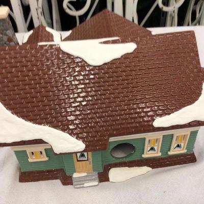 Craftsman's Cottage Dept. 56 Snow Village