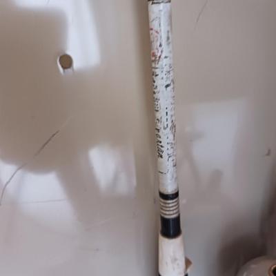 FISHING POLES W/REELS, TACKLE AND TACKLE BOX