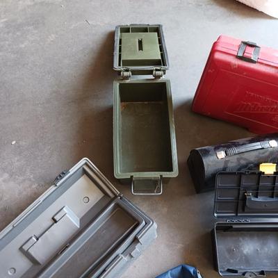 VARIOUS BOXES AND CONTAINERS INCLUDING A LOCKING SAFE