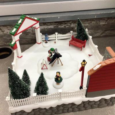 Photo With Santa Dept. 56 Village Animated
