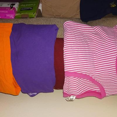 LADIES CASUAL CLOTHES LARGE - XL