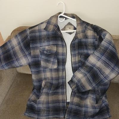 MEN'S INSULATED FLANNEL JACKETS SIZE LARGE - XL