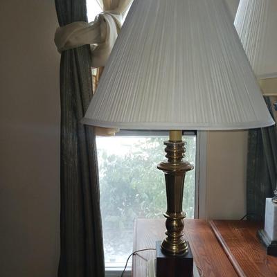 2 MARBLE BASE TABLE LAMPS