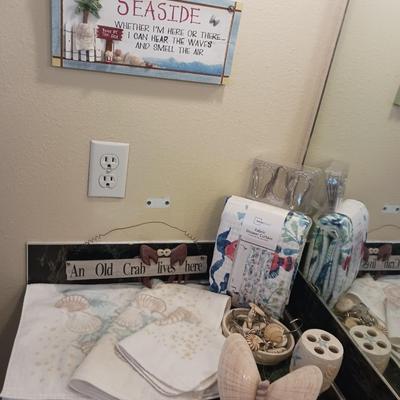 NEW SHOWER CURTAIN, SEA SHELLS, TOWEL SET AND MORE