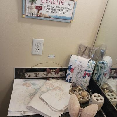 NEW SHOWER CURTAIN, SEA SHELLS, TOWEL SET AND MORE