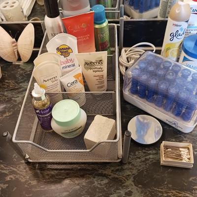TOILETRIES AND ELECTRIC CURLERS