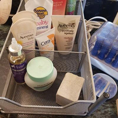 TOILETRIES AND ELECTRIC CURLERS