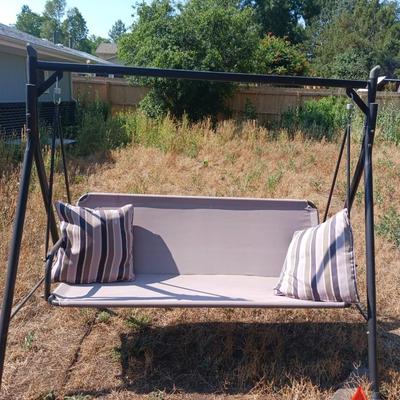 PATIO SWING
