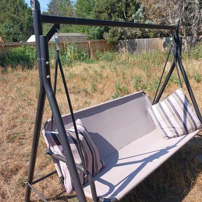 PATIO SWING
