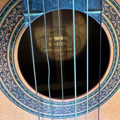 YAMAHA G - 100A ACOUSTIC GUITAR WITH EXTRAS