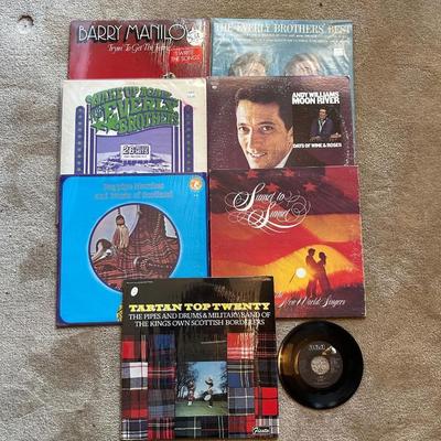 VARIOUS VINYL ALBUMS