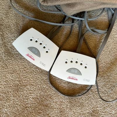 ELECTRIC AND REGULAR BLANKETS