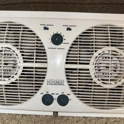 2 WINDOW FANS