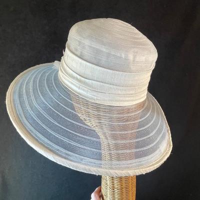 Sheer Wide Brim with Flowers