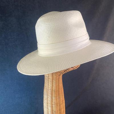 White Straw Fedora