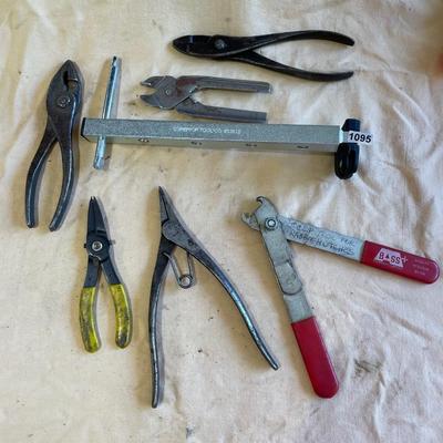 Pliers assortment