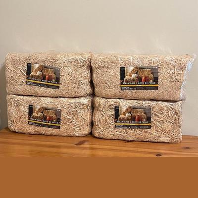 ASHLAND ~ Set Of Four (4) Straw Bales ~ New