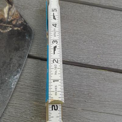 Hand tools - metal folding ruler - new wooden Lufkin folding ruler and more