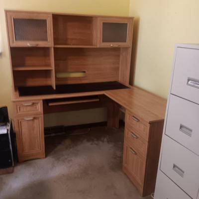 L-SHAPED COMPUTER DESK WITH HUTCH PLUS A DESK CHAIR