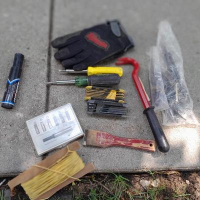 Small tools - magnetic grip drivers - small claw - nice gloves - allen wrenches and more
