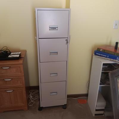STEELWORKS LOCKING 4 DRAWER FILING CABINET