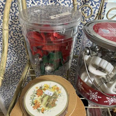 Kitchen utensils