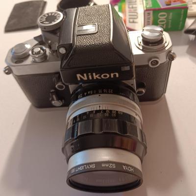 vintage Nikon 35mm camera with a BUNCH of accessories and carry case