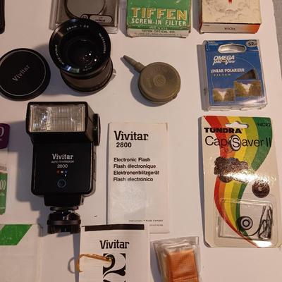 vintage Nikon 35mm camera with a BUNCH of accessories and carry case