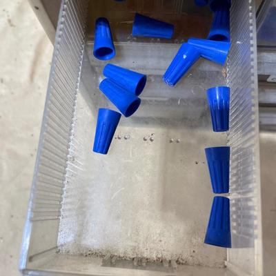 Electric supply cabinet