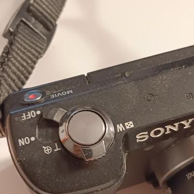Sony X 5000 digital camera with accessories and case