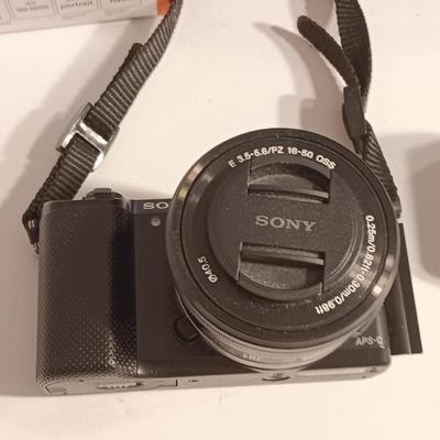 Sony X 5000 digital camera with accessories and case