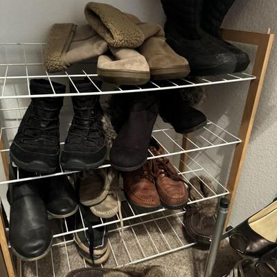 Men’s & Women’s Clothes