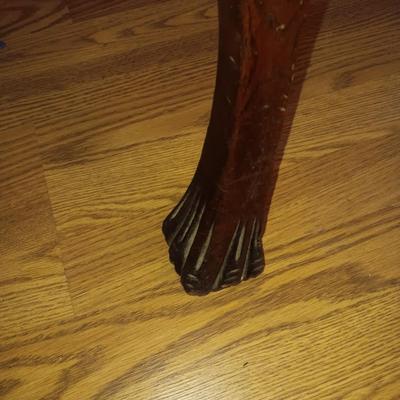 ANTIQUE WRITING DESK WITH DRAWER AND CLAW FEET