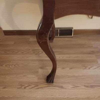 ANTIQUE WRITING DESK WITH DRAWER AND CLAW FEET