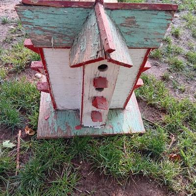 Antique Martin bird house