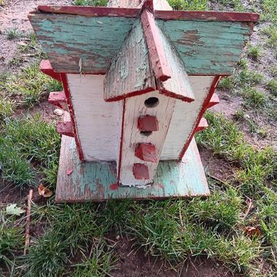 Antique Martin bird house