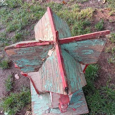 Antique Martin bird house